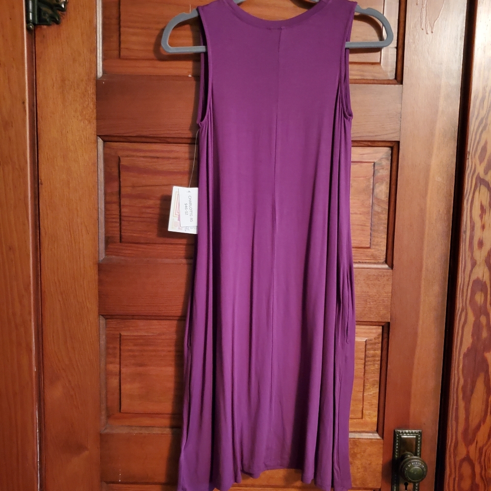 LuLaRoe Charlotte - Picture 2 of 4
